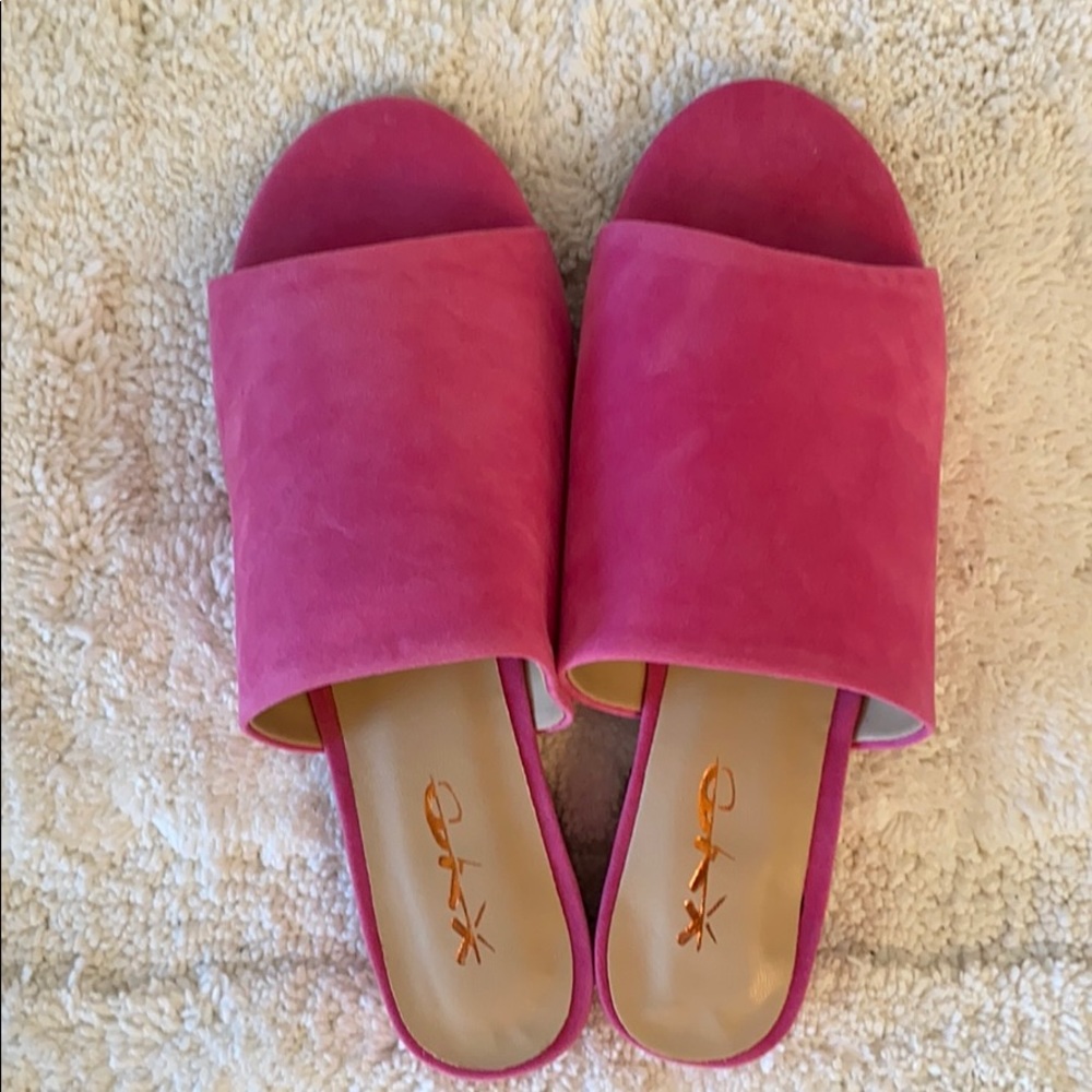 New Cute Women’s Pink Slip On Sandals